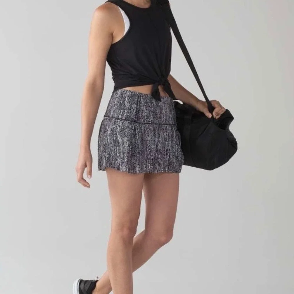 Lululemon Lost In Pace Skirt Skort 13
